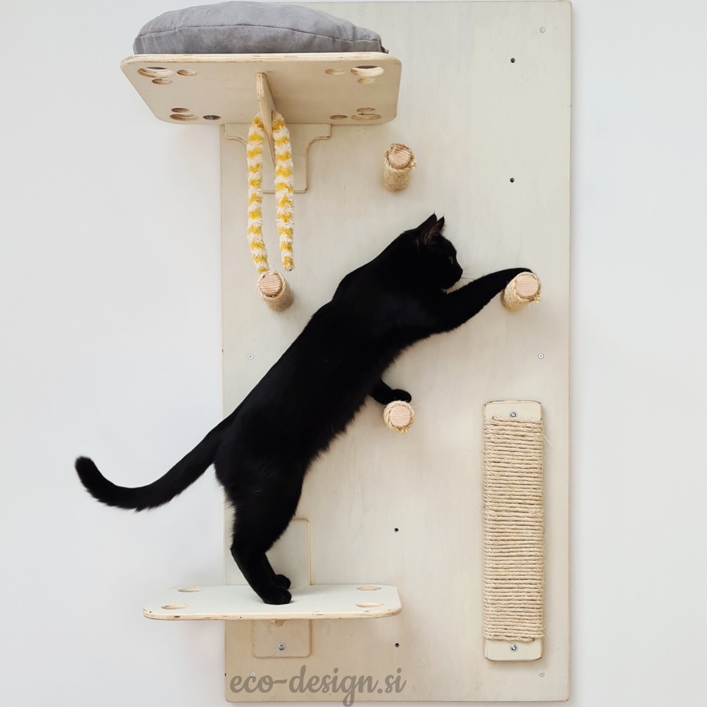 cat_climbing_shelf_wall_eco-design
